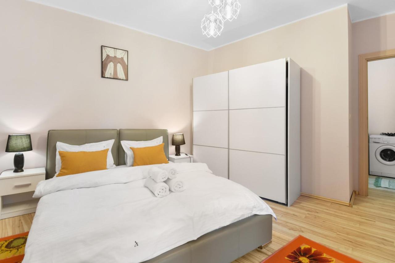 Matteri Apartment Sinaia Luaran gambar